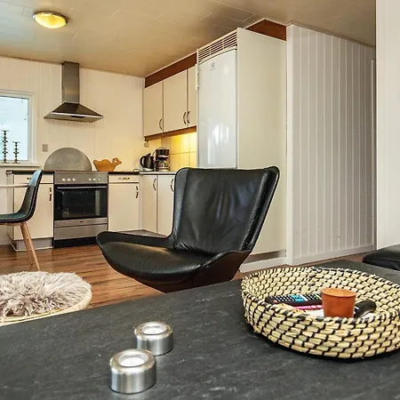 Luxury Retreat With Pool - By Traum 베제르 스트란드